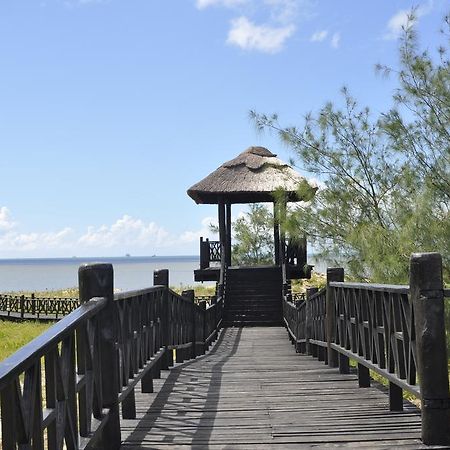Golden Peacock Resort Hotel Beira Exterior foto